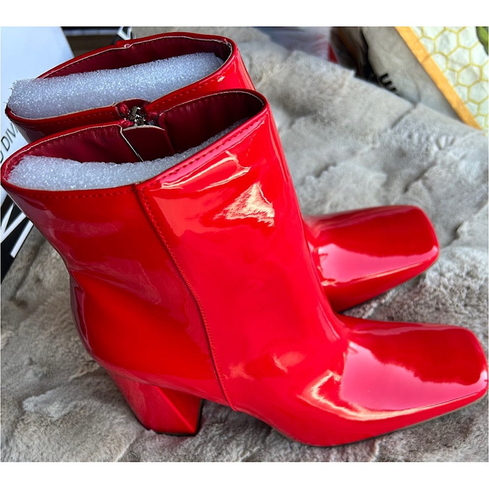 Red Patent Leather Ankle Boots - Picture 5 of 8